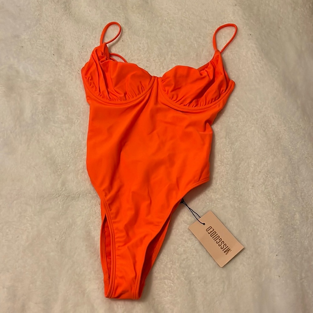 MISSGUIDED Ruched Cup Underwire High Leg Swimsuit